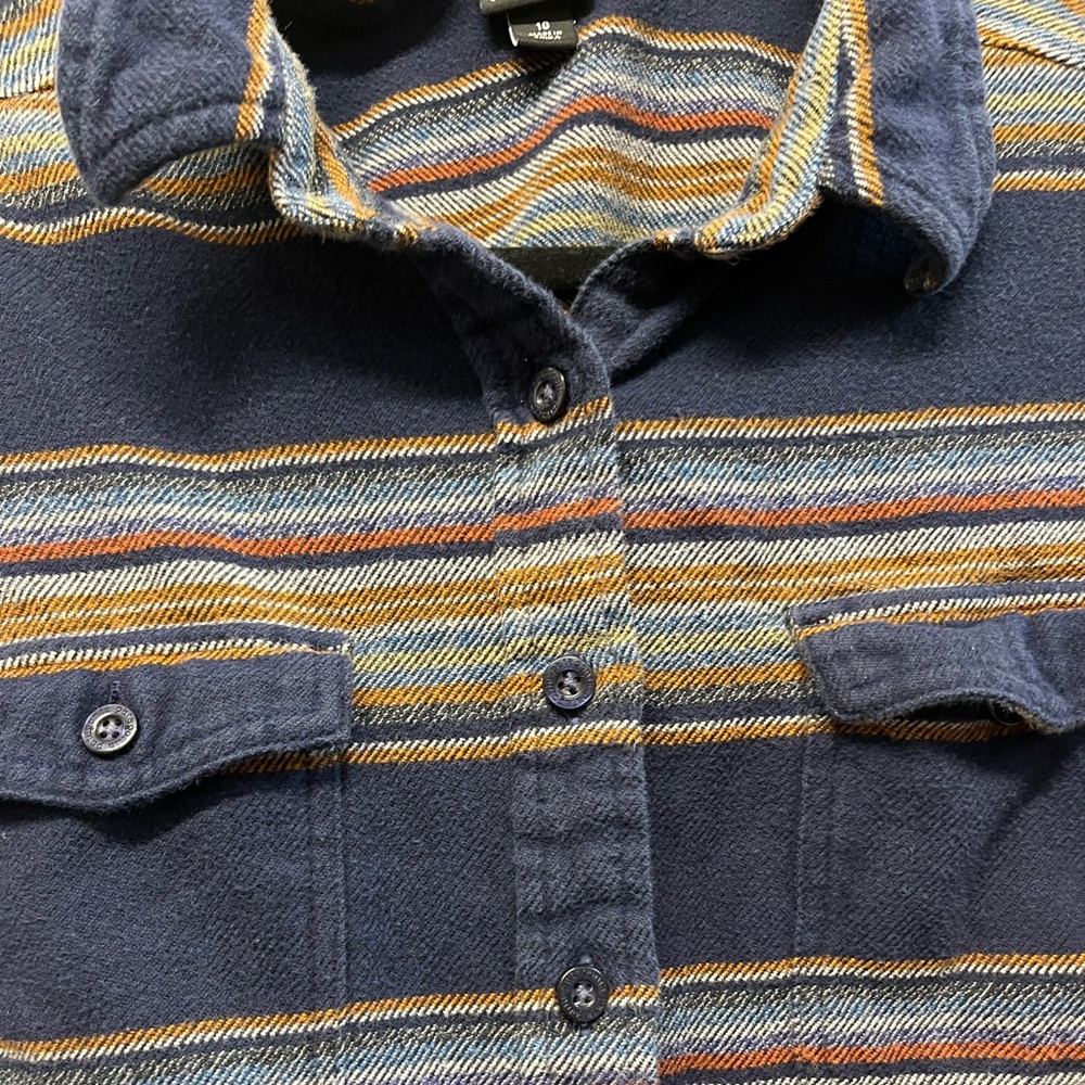 Patagonia Fjord striped button up - Picture 2 of 6
